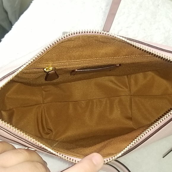 ||Coach|| Small Hobo bag w/ Corner Zip Wristlet - Picture 5 of 7